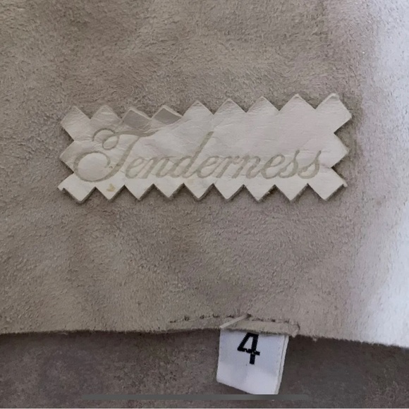 Beautiful Vintage Tenderness Light Beige Light Soft Suede Jacket w/ Fringe ~Sz 4 - Picture 3 of 3